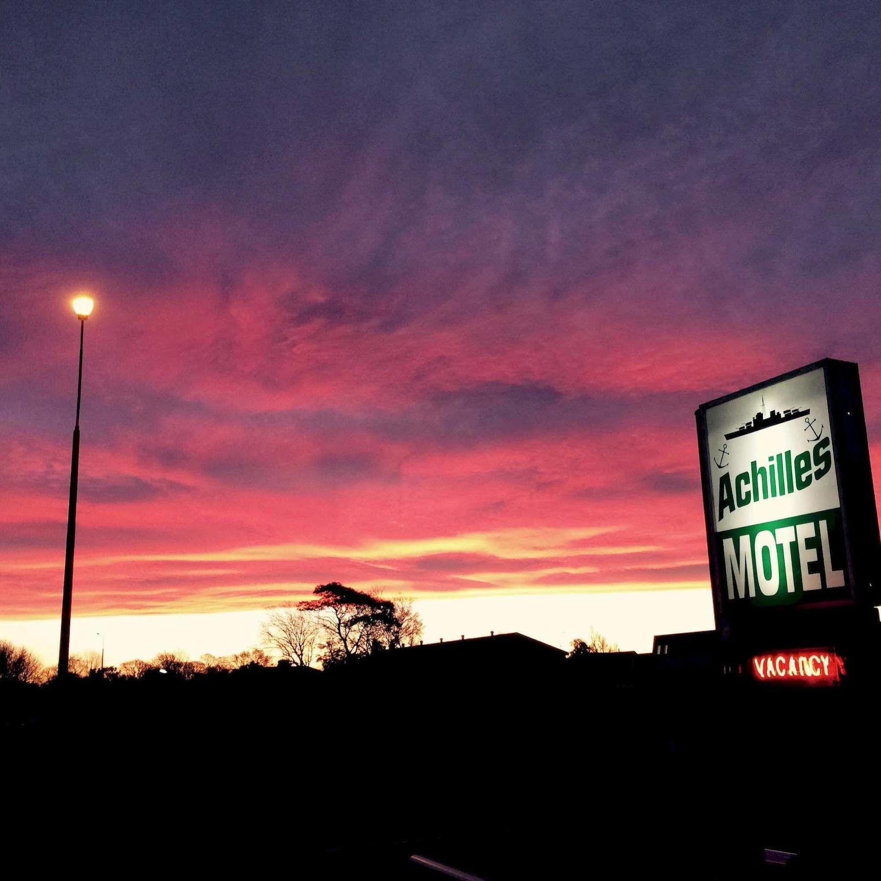 Achilles Motel Christchurch Exterior photo